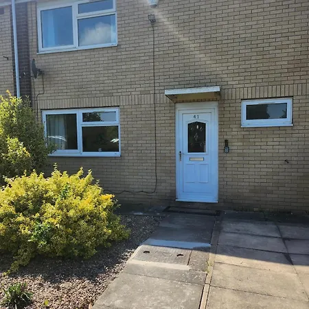 Spacious, 3 Double Bedroomed, Free Parking, 9 Mins Elland Rd, Nr Centre * Λιντς